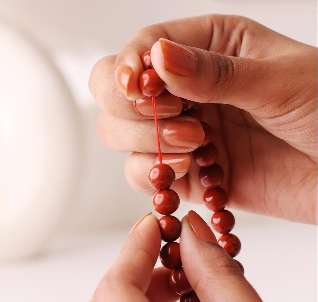 Red Jasper Beads Bracelet - Image 5